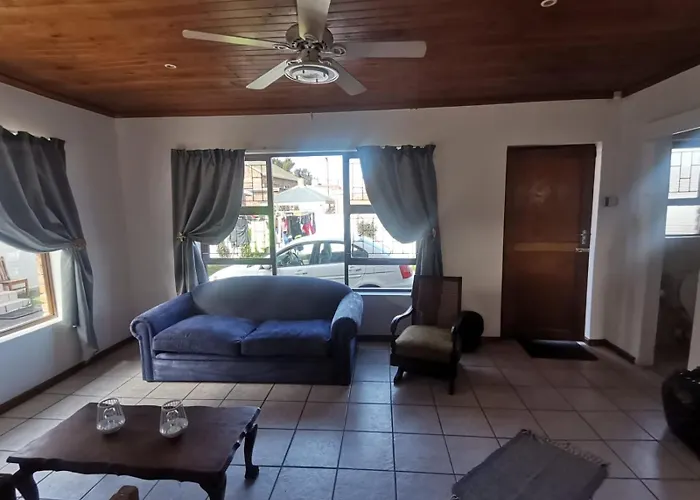 Albatross Accomodation